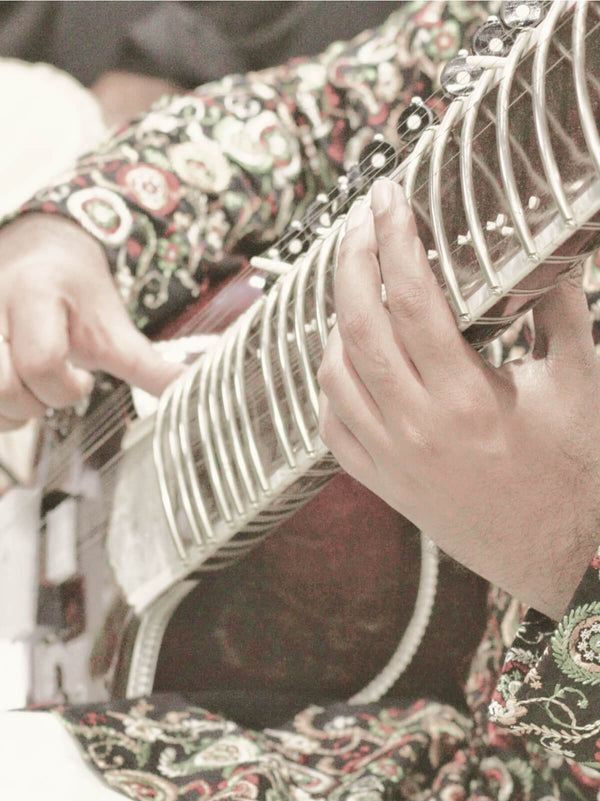 ギターでシタール風の音色を楽しむ『Sitar Express』